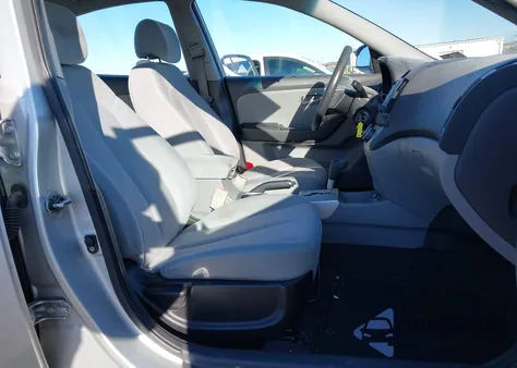 2009 Hyundai Elantra Gls z USA, uszkodzony, nr VIN KMHDU46D59U666389